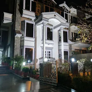 Windsor Castle Cyber 3* Gurgaon