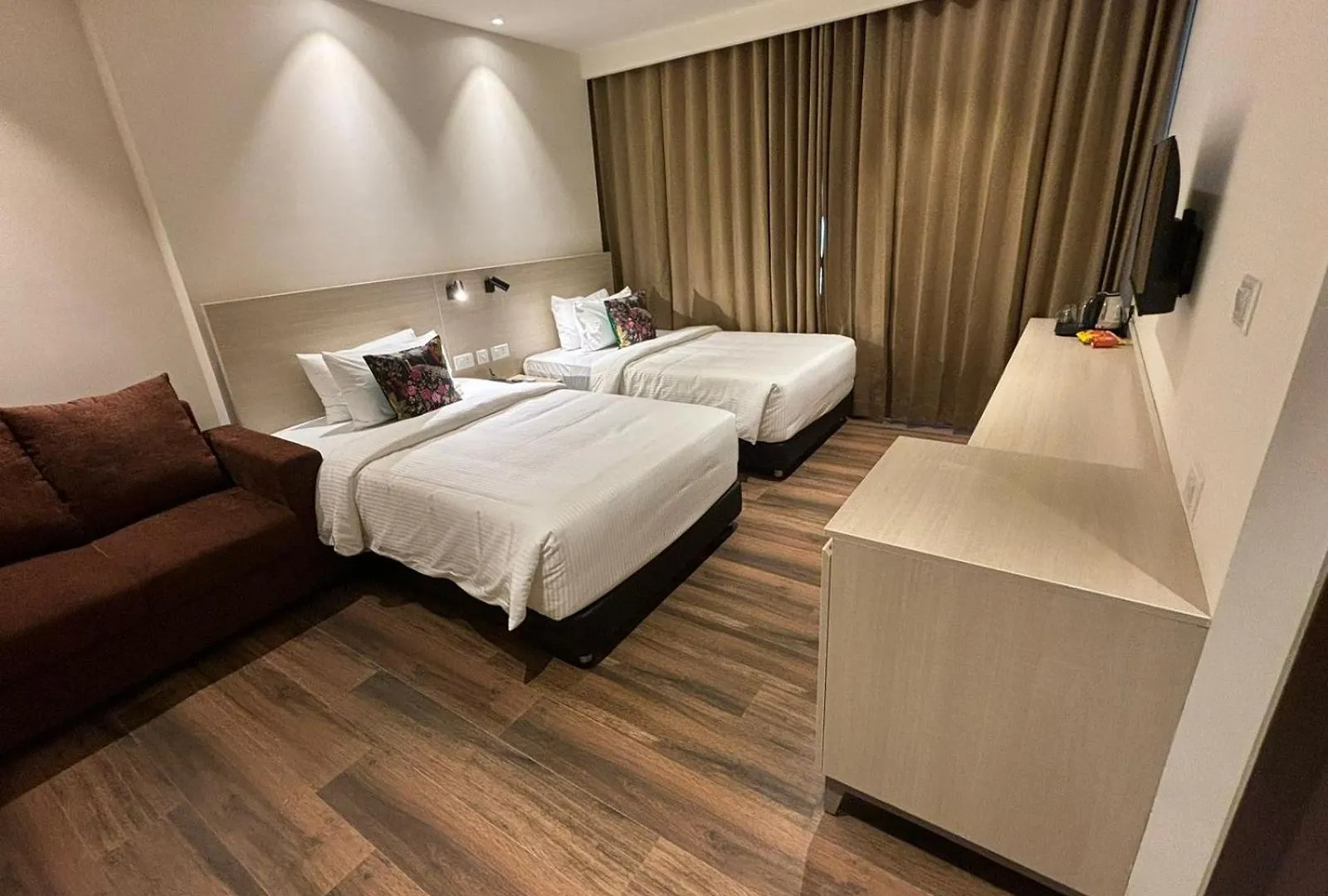 Presidency Airport Hotel Kochi